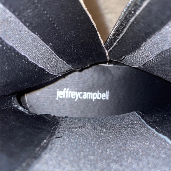 NWOB Jeffrey Campbell Tanked Boot in Taupe, Size 7.5 - Picture 8 of 12